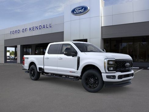 New 2026 Ford F250 Lariat w/ Black Appearance Package AWD/4WD image 7