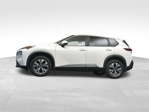 Used 2023 Nissan Rogue SV FWD image 11