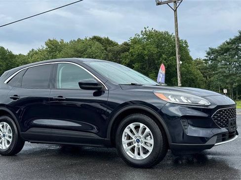 Used 2021 Ford Escape SE w/ Cold Weather Package FWD image 7