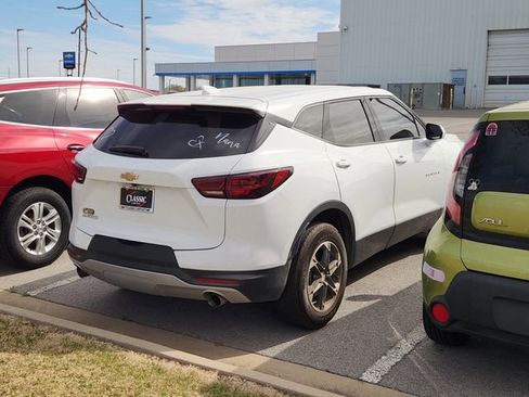 Used 2024 Chevrolet Blazer LT w/ Driver Confidence Package image 4