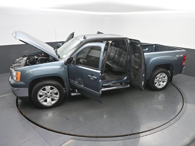 Used 2008 GMC Sierra 1500 SLT w/ SLT Preferred Package AWD/4WD image 61
