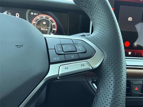 New 2026 Volkswagen Tiguan SEL R-Line image 24