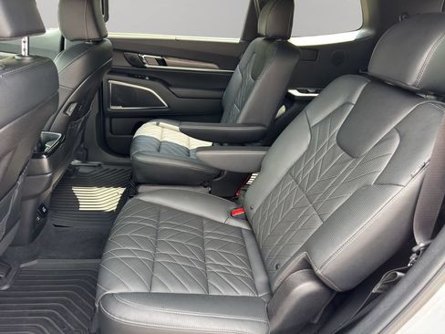 Used 2023 Kia Telluride SX Prestige X-Line AWD/4WD image 18