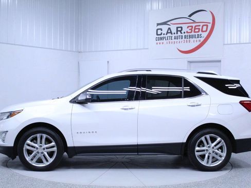 Used 2019 Chevrolet Equinox Premier image 3