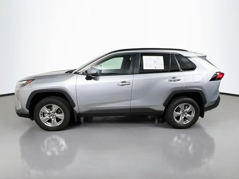Used 2025 Toyota RAV4 XLE w/ Convenience Package FWD image 9