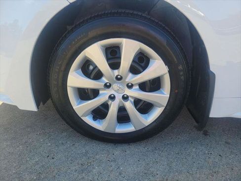 Certified 2026 Toyota Corolla LE image 33