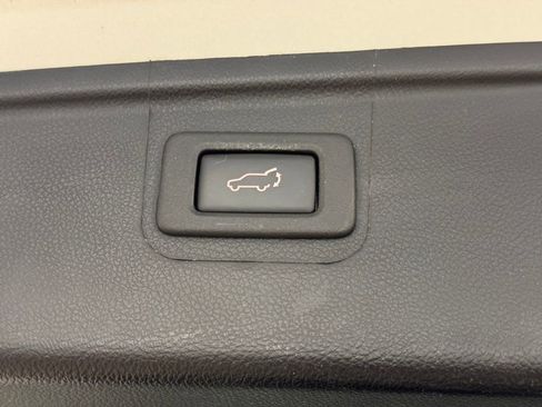 Used 2018 Subaru Outback 2.5i Premium image 22