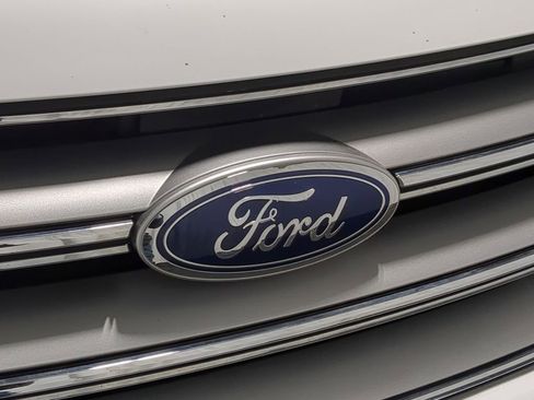 Used 2017 Ford Edge SEL w/ Equipment Group 201A image 23