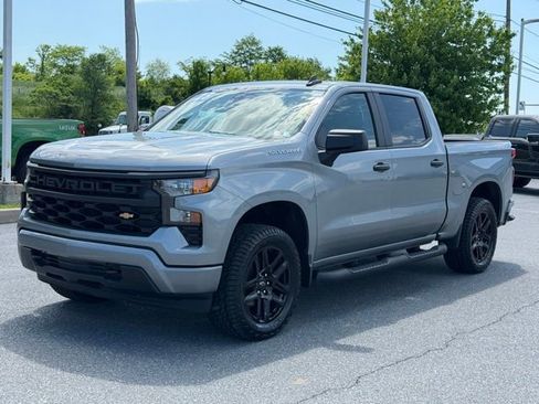 Certified 2023 Chevrolet Silverado 1500 Custom AWD/4WD image 9