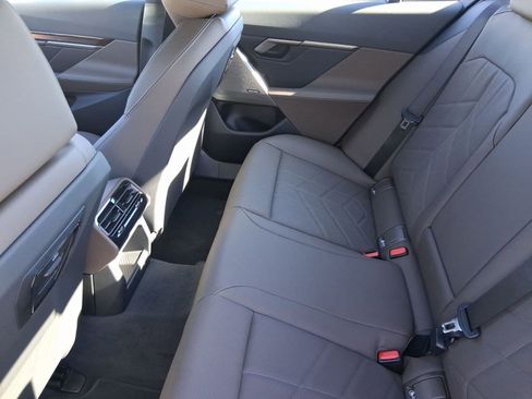 New 2026 BMW 540i xDrive w/ M Sport Package image 28