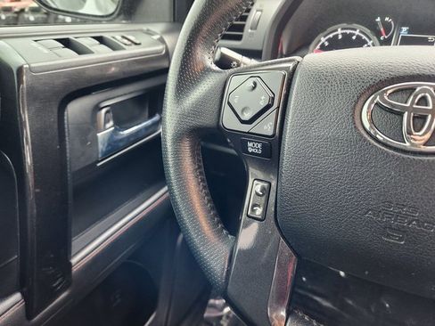 Used 2021 Toyota 4Runner TRD Off-Road Premium w/ Moonroof Package image 20