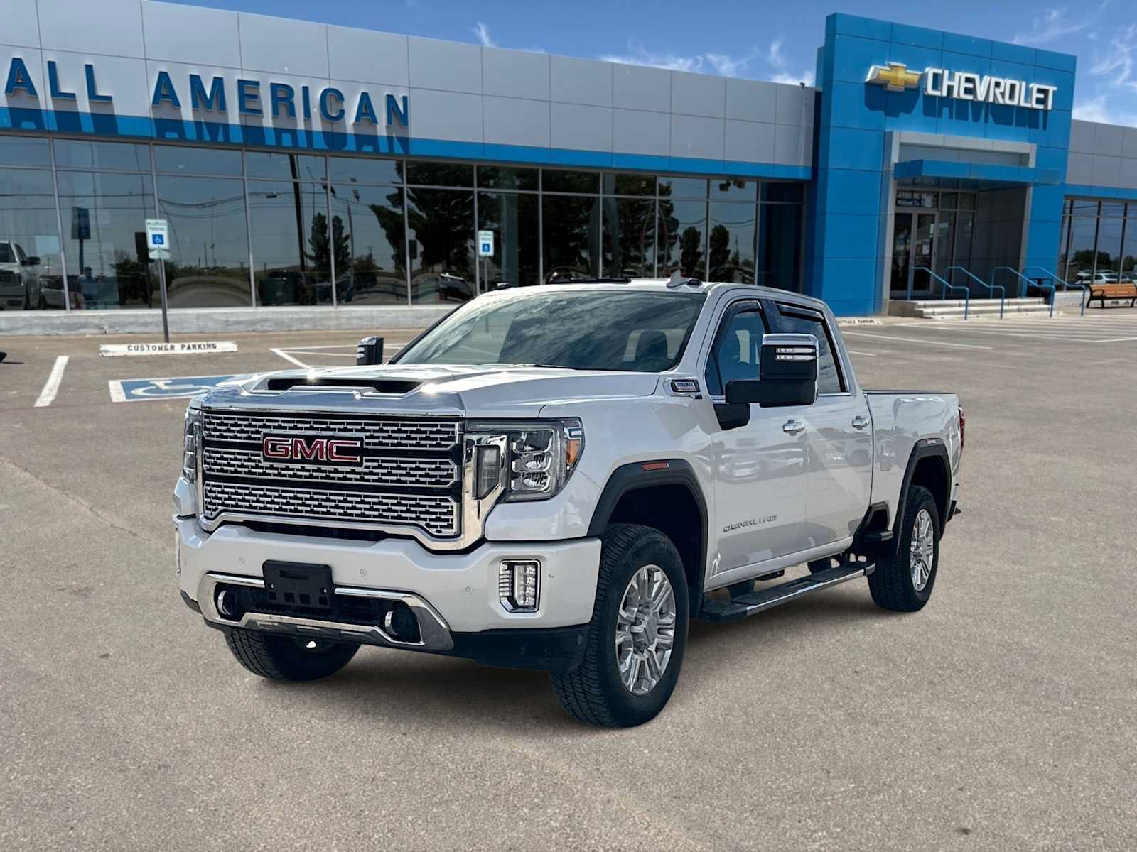 Used 2020 GMC Sierra 2500 Denali w/ Gooseneck/5TH Wheel Package AWD/4WD image 1