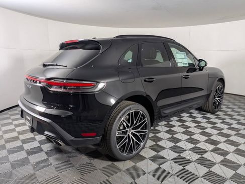 New 2026 Porsche Macan S image 7