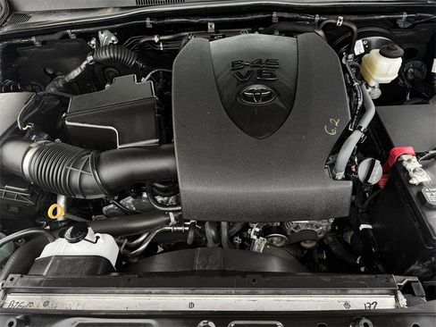 Used 2023 Toyota Tacoma SR5 image 29