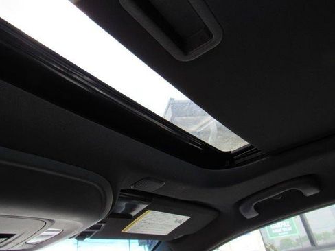 Used 2022 Cadillac CT4 Luxury w/ Sun And Sound Package AWD/4WD image 25