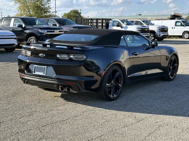 Certified 2022 Chevrolet Camaro LT w/ RS Package RWD image 7