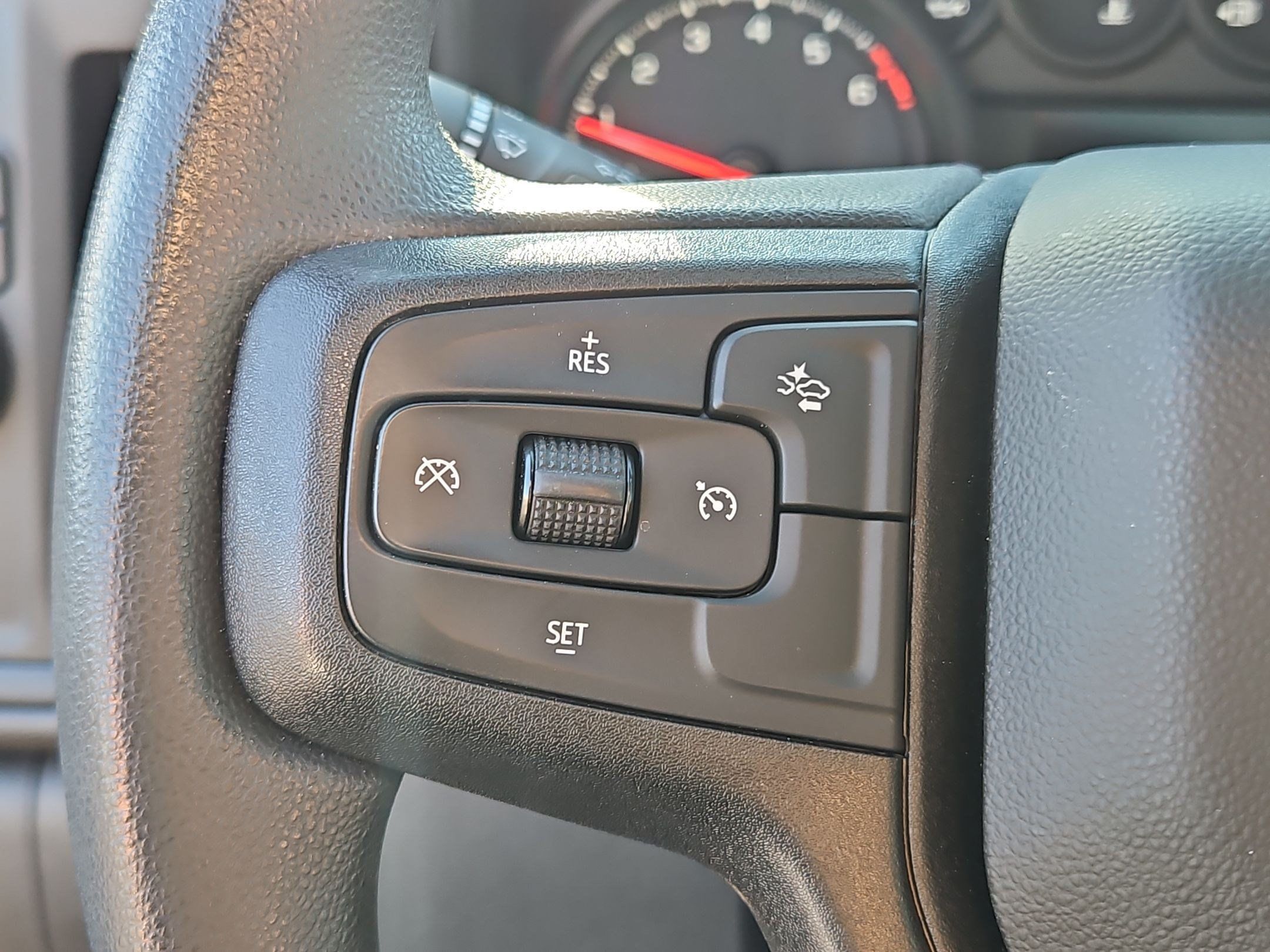Used 2025 Chevrolet Silverado 1500 Custom RWD image 16