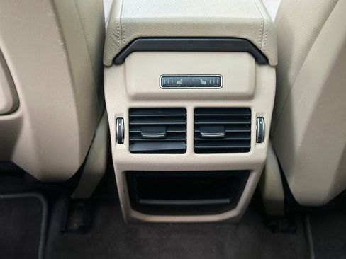 Used 2015 Land Rover Range Rover Evoque Pure Plus image 27