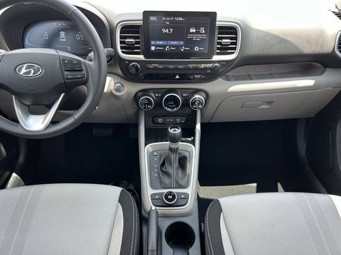 New 2026 Hyundai Venue SEL FWD image 19