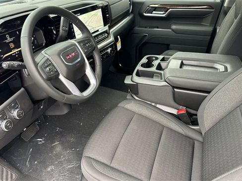 New 2026 GMC Sierra 1500 Elevation image 10