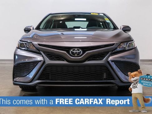Used 2024 Toyota Camry SE w/ Convenience Package FWD image 2