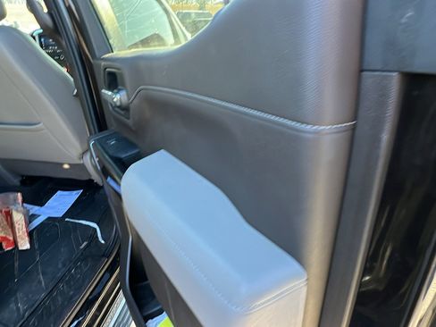 Used 2019 Chevrolet Silverado 1500 LT w/ All-Star Edition image 21