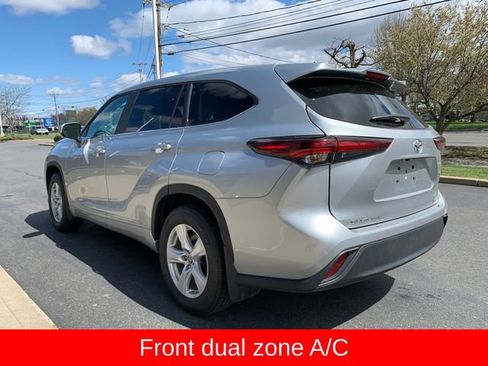 Certified 2025 Toyota Highlander LE AWD/4WD image 5