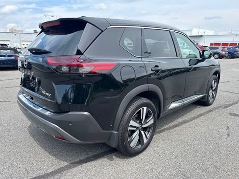 Certified 2023 Nissan Rogue SL w/ SL Premium Package AWD/4WD image 5