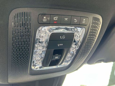 Certified 2025 Mercedes-Benz GLE 450 4MATIC image 36
