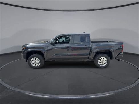 Used 2025 Toyota Tacoma SR5 image 4