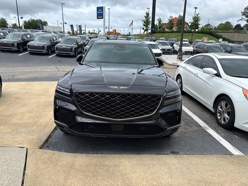 Used 2025 Genesis GV80 3.5T e-SC AWD/4WD image 2