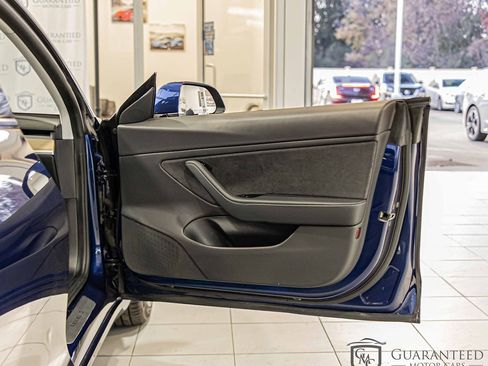 Used 2020 Tesla Model 3 Long Range image 36