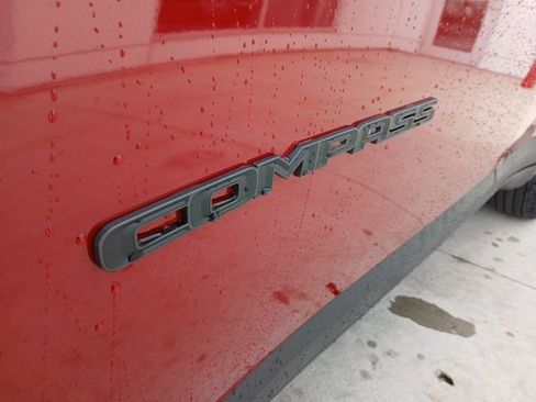 New 2026 Jeep Compass Latitude AWD/4WD image 38