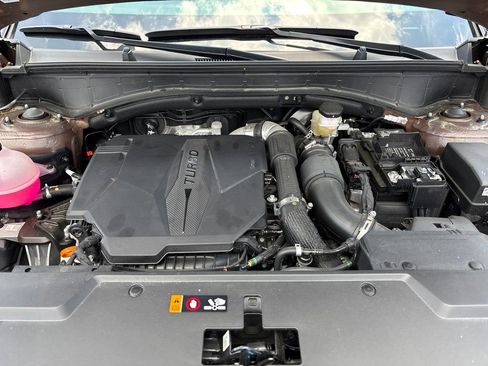 Certified 2025 Hyundai Santa Fe XRT AWD/4WD image 3