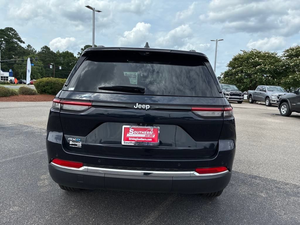 New 2024 Jeep Grand Cherokee Limited 4xe w/ Luxury Tech Group II AWD/4WD image 4