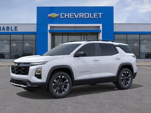 New 2026 Chevrolet Equinox RS FWD image 2