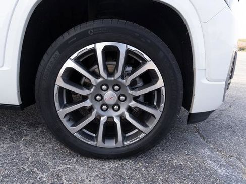 Used 2022 GMC Acadia Denali w/ Denali Ultimate Package image 42