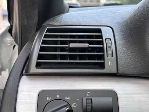 Used 2003 BMW M3 Convertible image 36