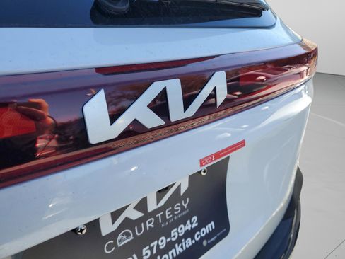 New 2026 Kia Seltos S FWD image 7