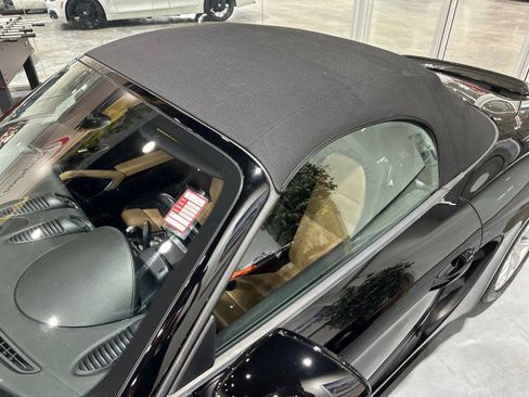 Used 2018 Porsche 718 Boxster RWD image 45