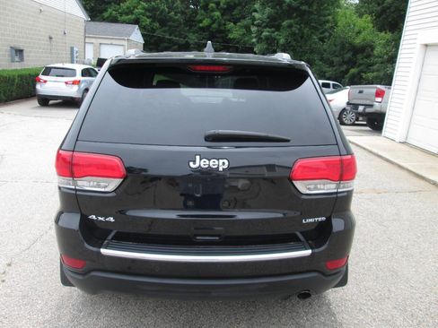 Used 2019 Jeep Grand Cherokee Limited AWD/4WD image 10