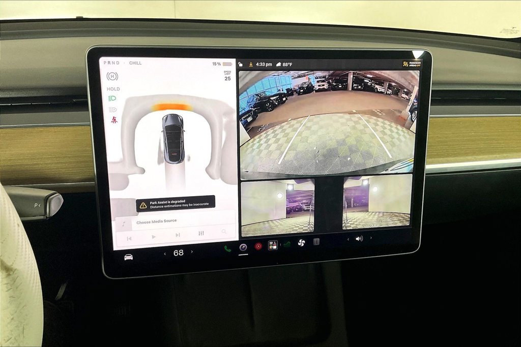 Used 2023 Tesla Model Y Long Range AWD/4WD image 21