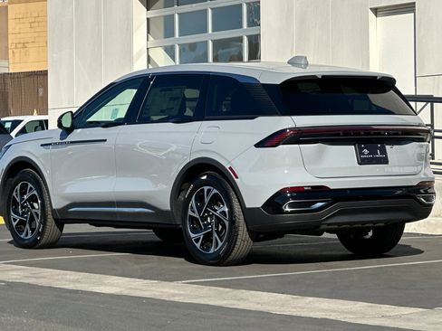 New 2026 Lincoln Nautilus Premier w/ Equipment Group 102A image 5