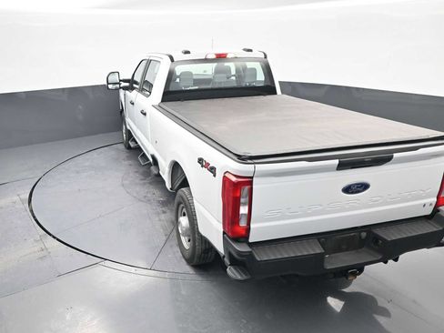 Used 2023 Ford F350 XL w/ Snow Plow Prep Package image 31