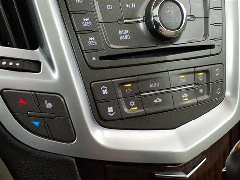 Used 2010 Cadillac SRX Luxury image 27
