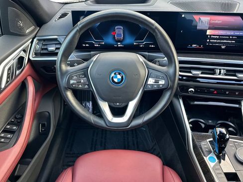 Used 2023 BMW i4 eDrive35 RWD image 15