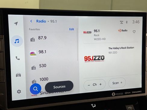 Used 2022 Toyota Tundra SR5 w/ TRD Sport Premium Package image 33