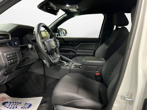 Certified 2025 Toyota Tacoma SR5 image 11