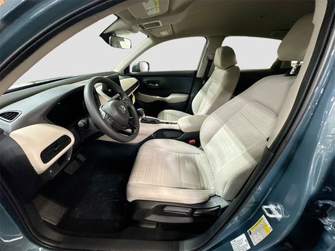 New 2026 Honda HR-V LX image 18