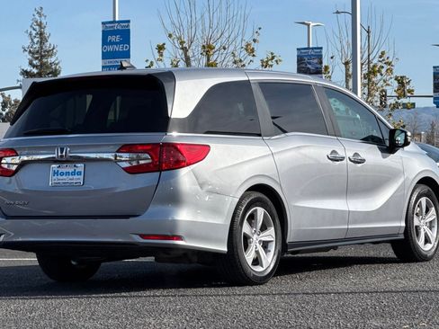 Used 2018 Honda Odyssey EX-L image 8